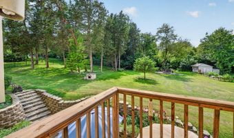 11923 Devonshire St, Algonquin, IL 60102