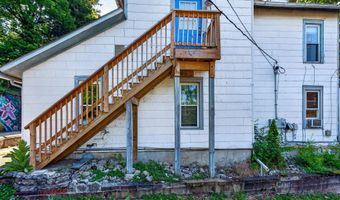 210 W State St, Athens, OH 45701