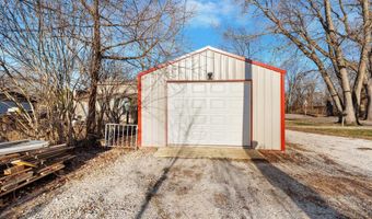 207 W Logan St, Attica, IN 47918