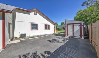 1284 Topaz Ln, Gardnerville, NV 89460