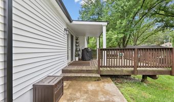 9557 Cantwell Dr, Affton, MO 63123