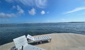 60 SE Marlin Ave 1, Key Largo, FL 33037
