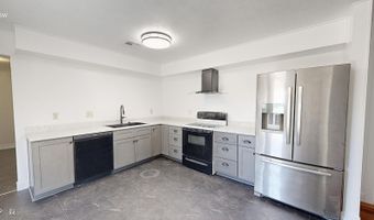8709 Shone Ave SW, Albuquerque, NM 87121