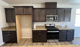 576 Country Hollow Dr, Fernley, NV 89408
