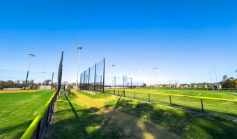 41863 CINNABAR Sq, Aldie, VA 20105