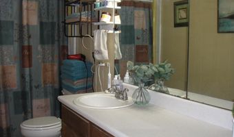 132 Guinevere Dr, Albertville, AL 35950