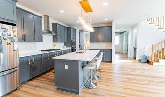 41914 SPRING AIR Dr, Brambleton, VA 20148