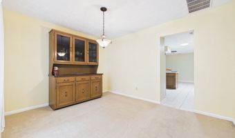 4317 Heathrow Dr, Anderson, IN 46013