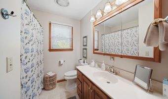 2978 Lee Marie Dr, Adrian, MI 49221