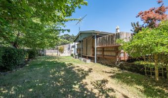3161 NE Millersburg Dr, Albany, OR 97321