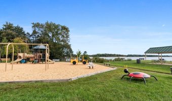 621 HARBOR Dr, Annapolis, MD 21403