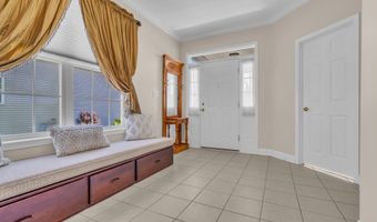 40 BUNKER HILL Dr, Allentown, NJ 08501