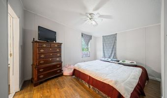 64 Favor Rd, Camden, SC 29020