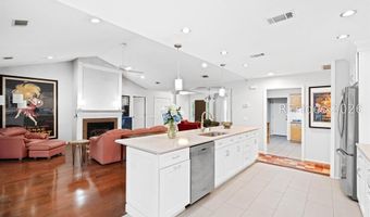 60 Thomas Sumter St, Beaufort, SC 29907