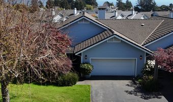 204 SCHOONER BAY Dr, Brookings, OR 97415