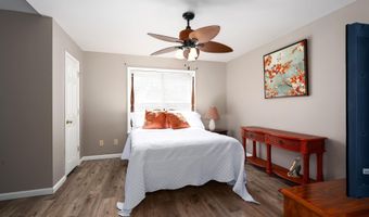 378 LAKEVIEW Cir, Alpine, AL 35014