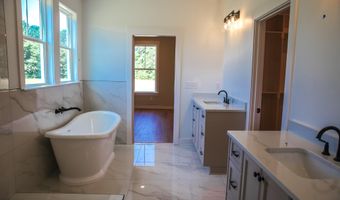 3540 MISTLETOE Rd, Appling, GA 30802