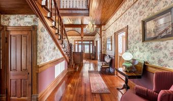 208 S Main St, Abbeville, SC 29620