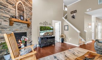 8 Mallard Run Dr, Arden, NC 28704