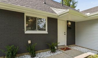 3805 Gilroy Rd, Columbus, OH 43227