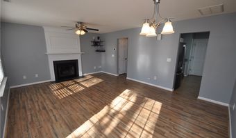 202 Thorncrest Dr, Apex, NC 27539
