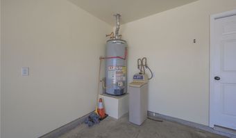 365 Meander Dr, Bullhead City, AZ 86442