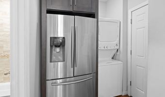 164 AVENUE B 1, Bayonne, NJ 07002