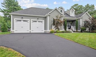 121 Stillwater Rd, Smithfield, RI 02917