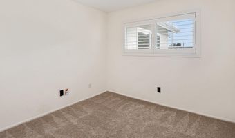 5083 Barry St, Oceanside, CA 92057