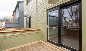 2237 Trillium Ln, Ann Arbor, MI 48104