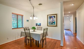 7673 Woodmere Dr 27, Athens, OH 45701