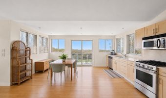 19 Locust Ln, Aquinnah, MA 02535