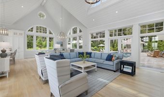 309 Ocean Rd, Narragansett, RI 02882