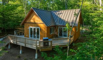 116 Big Barndoor Is, Alton, NH 03810