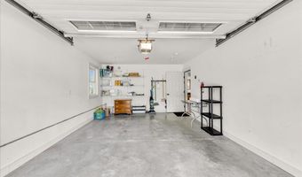 48 Ocean St, Belfast, ME 04915