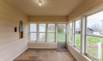 101 Carhart St, Alton, MO 65606