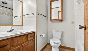 7129 County Road 2145, Bartlesville, OK 74003