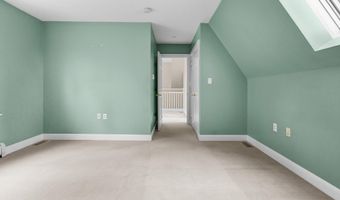 20 Springbrook Dr, Belfast, ME 04915