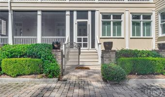 11 Turnbull Ln, Savannah, GA 31410