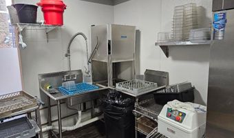 123 S Main St, Algonquin, IL 60102