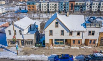 247 S Main St, West Bend, WI 53095