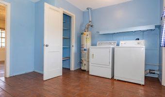 29 Hillside Ave, Bisbee, AZ 85603