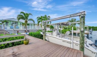 417 BAHAMA GRANDE Blvd, Apollo Beach, FL 33572