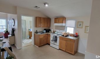 518 Midland St, Bridgeport, CT 06605