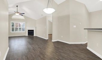 7362 Lake Lakota Pl 25, Indianapolis, IN 46217