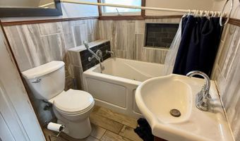 325 HUDSON St, Antigo, WI 54409