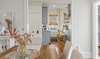 35 Hall Ave, Newport, RI 02840