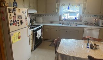 116 N Main St, Anson, ME 04958