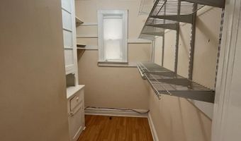 173 W 33RD St, Bayonne, NJ 07002