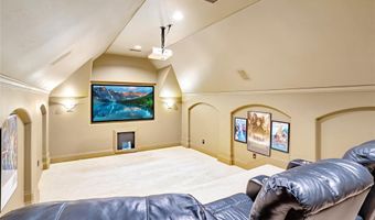18 Siesta Cir, Heath, TX 75032